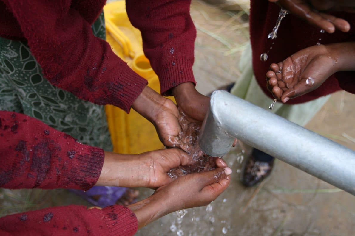 Pozzo di acqua potabile etiopia